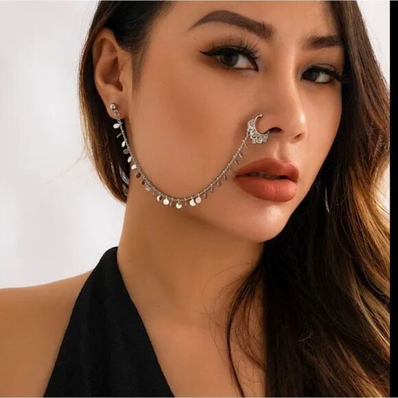 NEW!! Lacteo Trendy Ear Stud Nose Rings Clip Black Green Small Beads Charm Fake - Picture 3 of 6